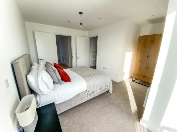 Penthouse, M1 Mangle Street