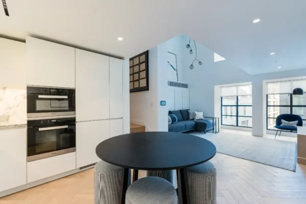 1 Bedroom - Sherwood Street, Soho W1F - Image 6