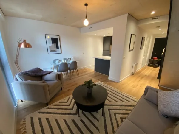 Penthouse, M1 Mangle Street - Image 3