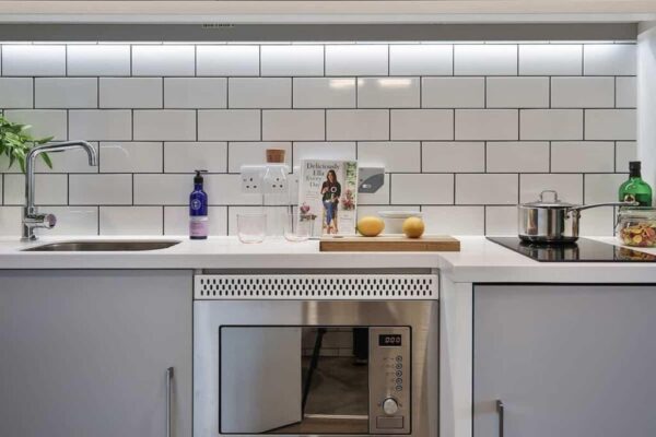 Studio, N1 Silicon Way - Image 4