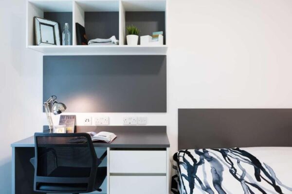 Studio, EC2A Paul Street - Image 3