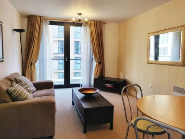 1 Bedroom Flat, B5 Southside, St John's Walk - Image 7