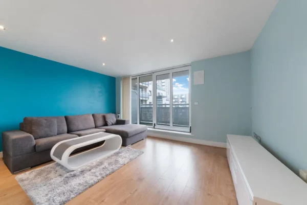 1 Bedroom Flat, E16 Wards Wharf Approach