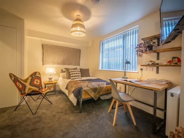 1 Bedroom Flat, CV1 Cornwall Road - Image 2