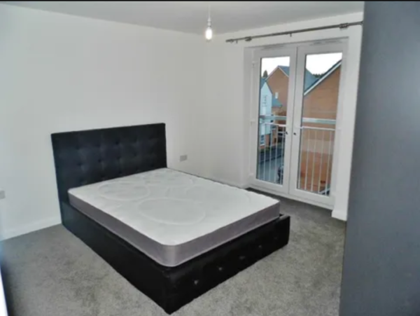 2 Bedroom Flat, CV1 City Wharf, Coventry - Image 3