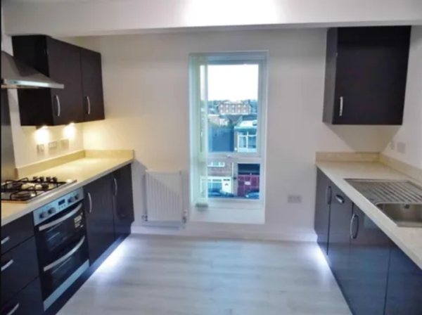 2 Bedroom Flat, CV1 City Wharf, Coventry - Image 7