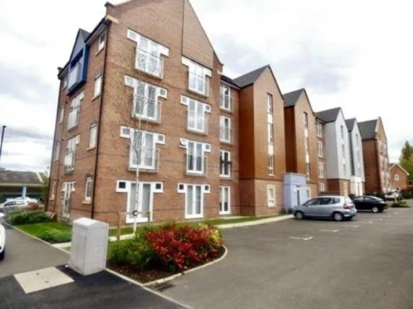 2 Bedroom Flat, CV1 City Wharf, Coventry - Image 9